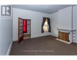 60 WELLINGTON STREET N - 14