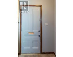 60 WELLINGTON STREET N - 15