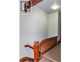 60 WELLINGTON STREET N - 22