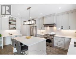 61 SUNVIEW DRIVE - 10