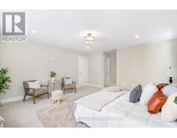 61 SUNVIEW DRIVE - 13
