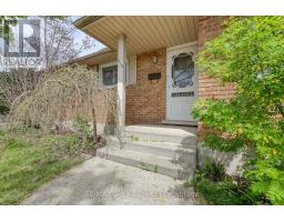 415 LAMPMAN PLACE - 20