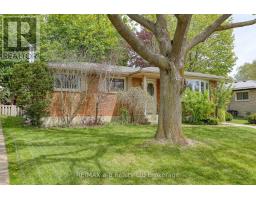 415 LAMPMAN PLACE - 3
