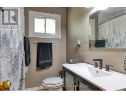 415 LAMPMAN PLACE - 33