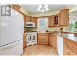 796 RATHBOURNE AVENUE - 4
