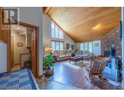 44 DEMEYERE AVENUE - 13