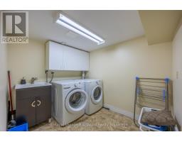 44 DEMEYERE AVENUE - 37