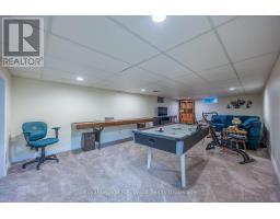 44 DEMEYERE AVENUE - 39