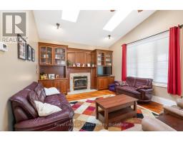 505 DEVONSHIRE AVENUE - 23