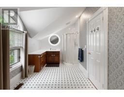 505 DEVONSHIRE AVENUE - 36