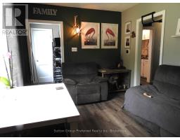 116 SUNNYSIDE AVENUE - 8