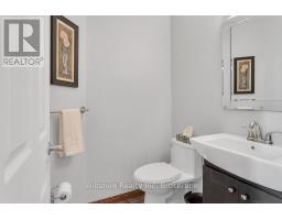 38 CAVANAUGH CRESCENT - 13