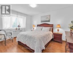 38 CAVANAUGH CRESCENT - 16