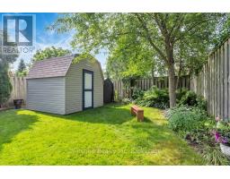 38 CAVANAUGH CRESCENT - 29