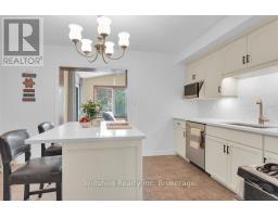 38 CAVANAUGH CRESCENT - 9