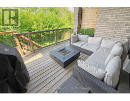 255 WEDGEWOOD DRIVE - 43