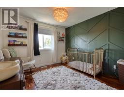 867 FRONTENAC CRESCENT - 18