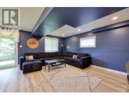 867 FRONTENAC CRESCENT - 23