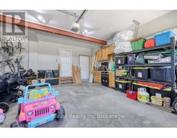 867 FRONTENAC CRESCENT - 28