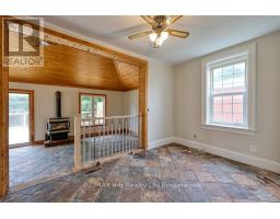 15 ALBERT STREET W - 14