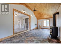 15 ALBERT STREET W - 15
