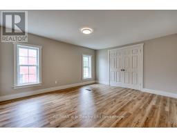 15 ALBERT STREET W - 26