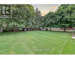 15 ALBERT STREET W - 32
