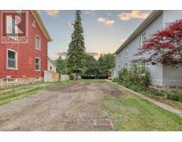15 ALBERT STREET W - 42