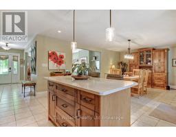 7 LYNDALE ROAD - 13