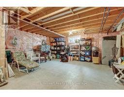 7 LYNDALE ROAD - 23