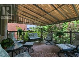 7 LYNDALE ROAD - 25