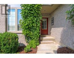 7 LYNDALE ROAD - 3