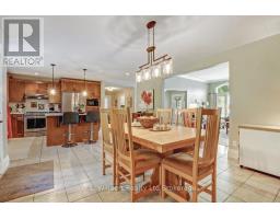 7 LYNDALE ROAD - 9