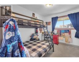 686 GOSHEN ROAD - 12