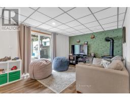 686 GOSHEN ROAD - 15