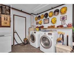 686 GOSHEN ROAD - 32