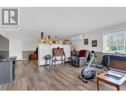 686 GOSHEN ROAD - 35