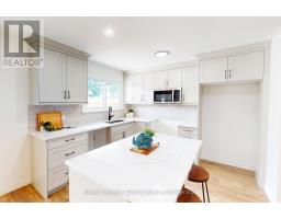 1020 WARWICK STREET - 8