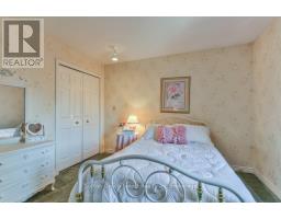 834 BERKSHIRE DRIVE - 27
