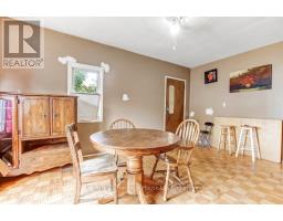 186 CHARLES STREET E - 11