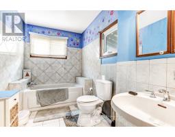 186 CHARLES STREET E - 15