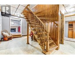 186 CHARLES STREET E - 16