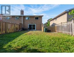1012B NESBITT CRESCENT S - 27