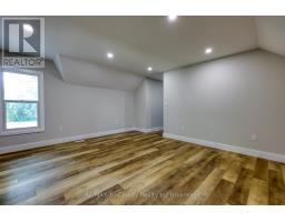175 MCDOWELL ROAD W - 27