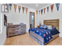 592 CARSON SIDE ROAD - 32