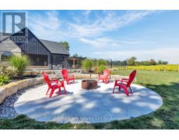 592 CARSON SIDE ROAD - 40