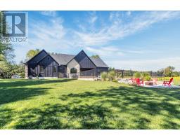 592 CARSON SIDE ROAD - 42