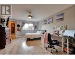60 CANROBERT STREET - 22