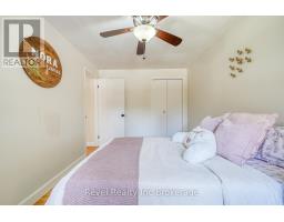 5 DEAN CRESCENT - 21