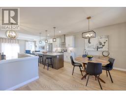13 - 19 ANDERSON STREET - 21